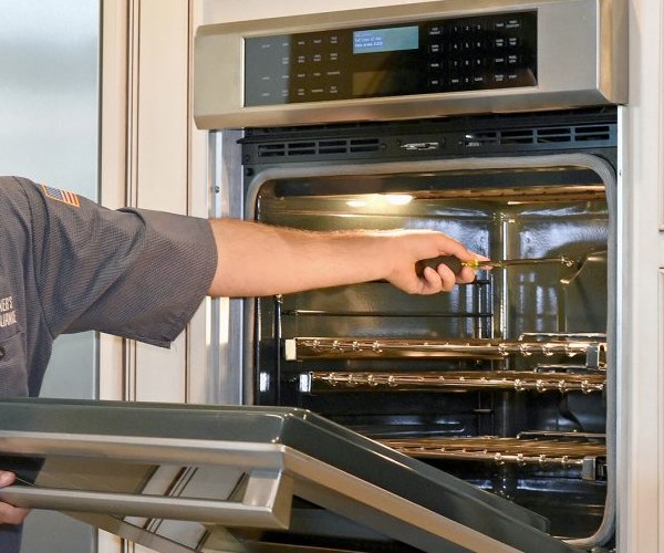 services-repair-home-appliances ابومحمد لتصليح الاجهزة الكهربائية الغسالات والنشافات وأفران ثلاجات أبو ظبي